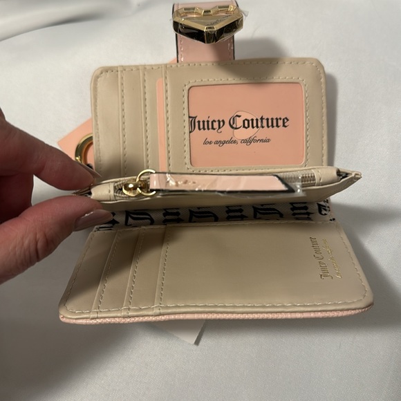 Juicy Couture Modern Chic Wallet - NWT - Picture 6 of 7